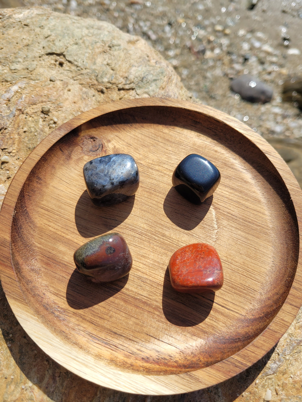 Lot de 4 pierres - Protection et ancrage