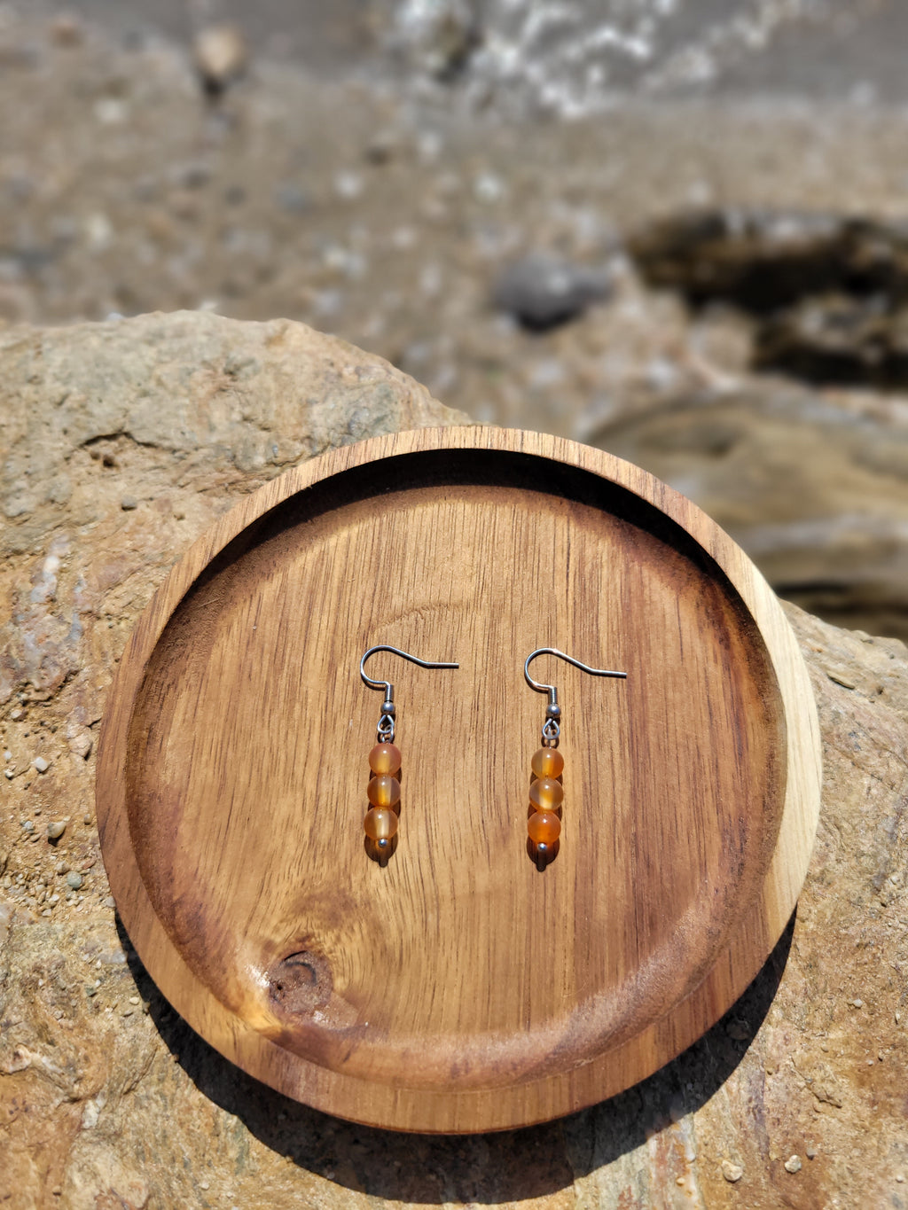 Paire de boucles d'oreilles boule 6mm - Cornaline