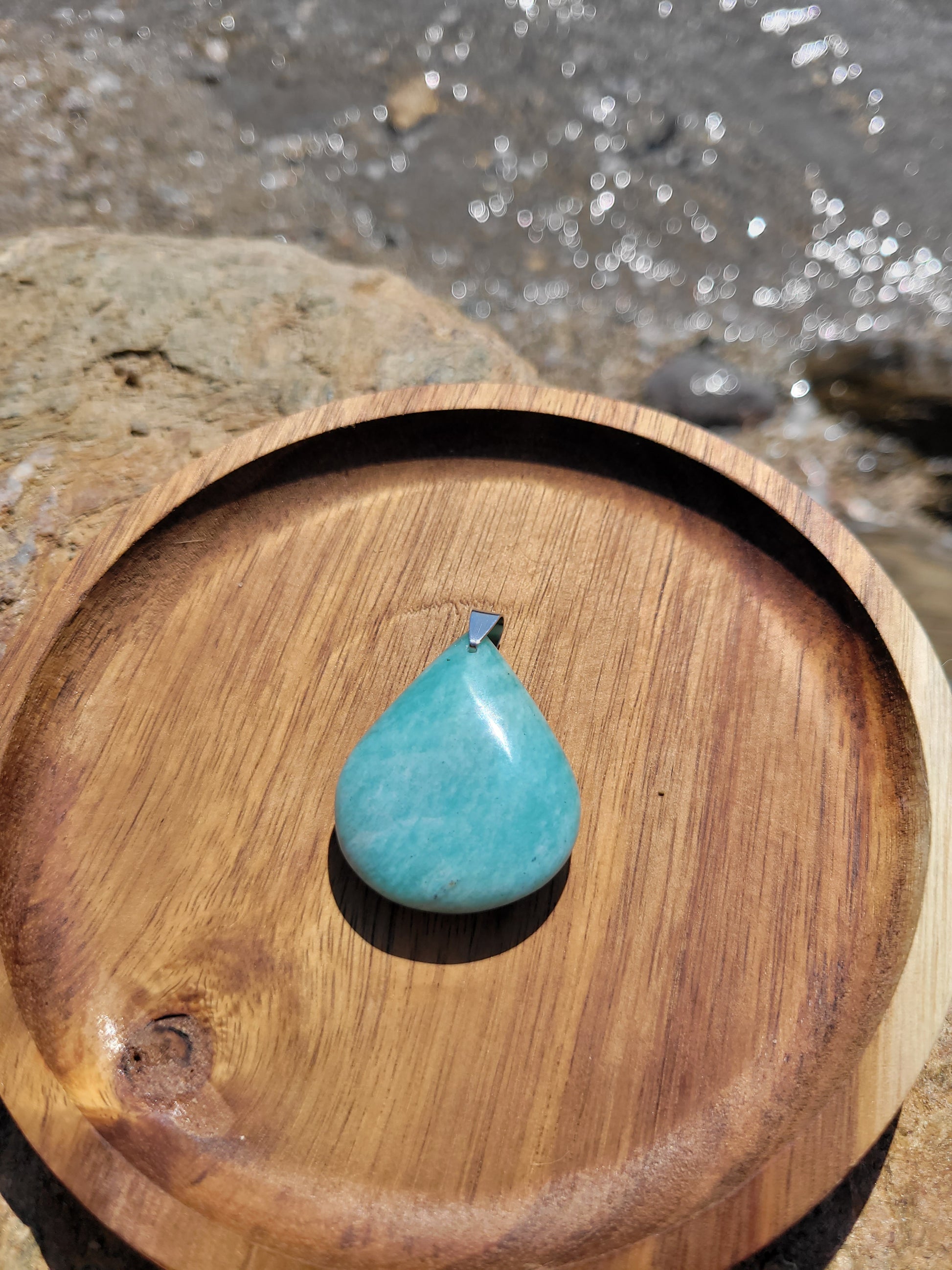 Pendentif pierre plate goutte 35 à 45mm - Amazonite